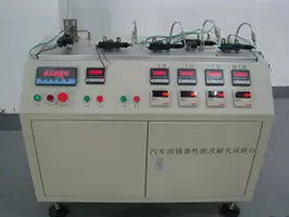 汽车闭锁器耐久性试验台